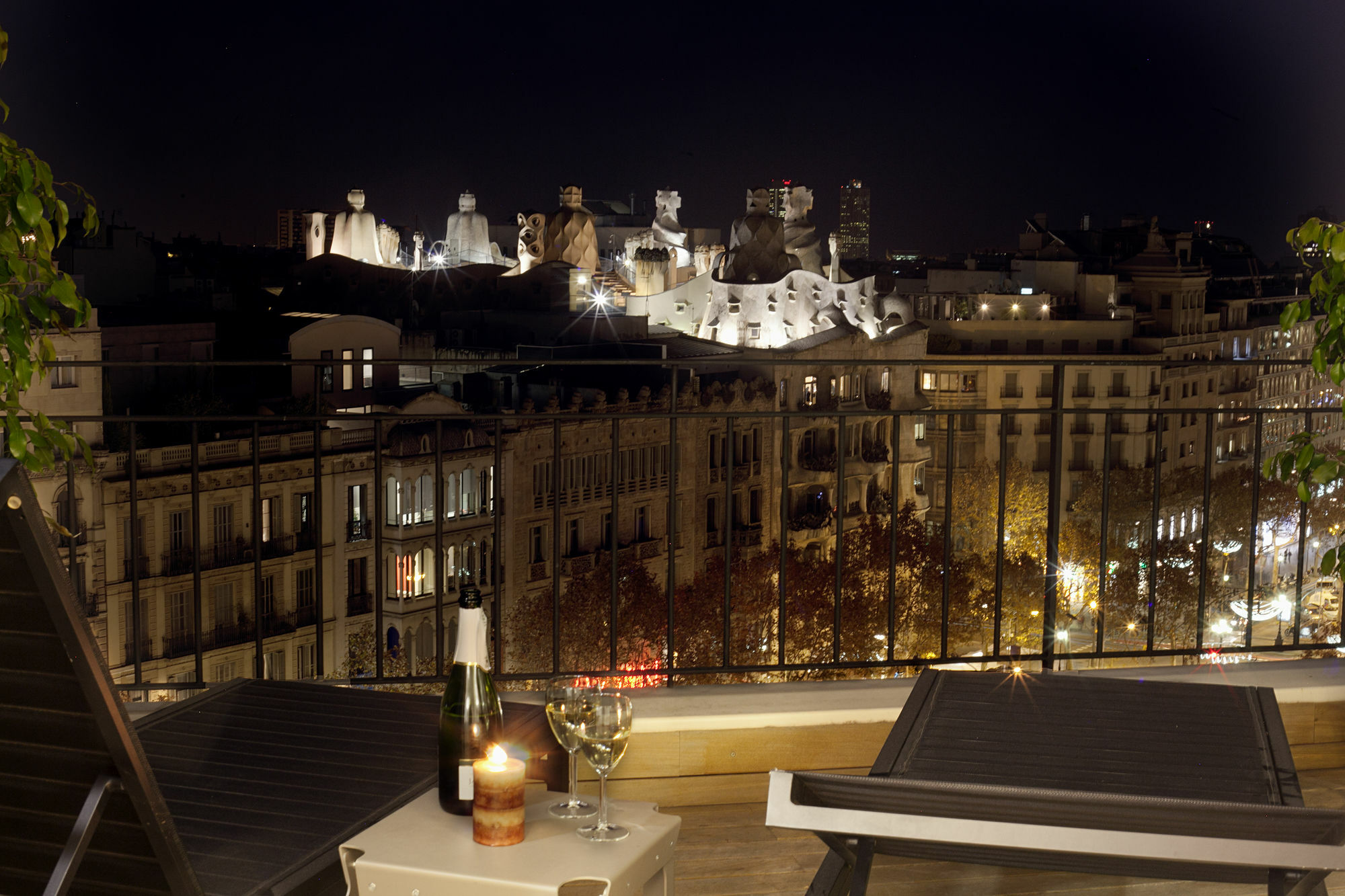 Bonavista Apartments - Pedrera Barcelona Buitenkant foto